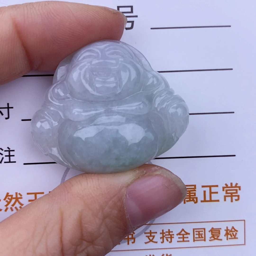 翡翠颈饰未镶嵌佛公