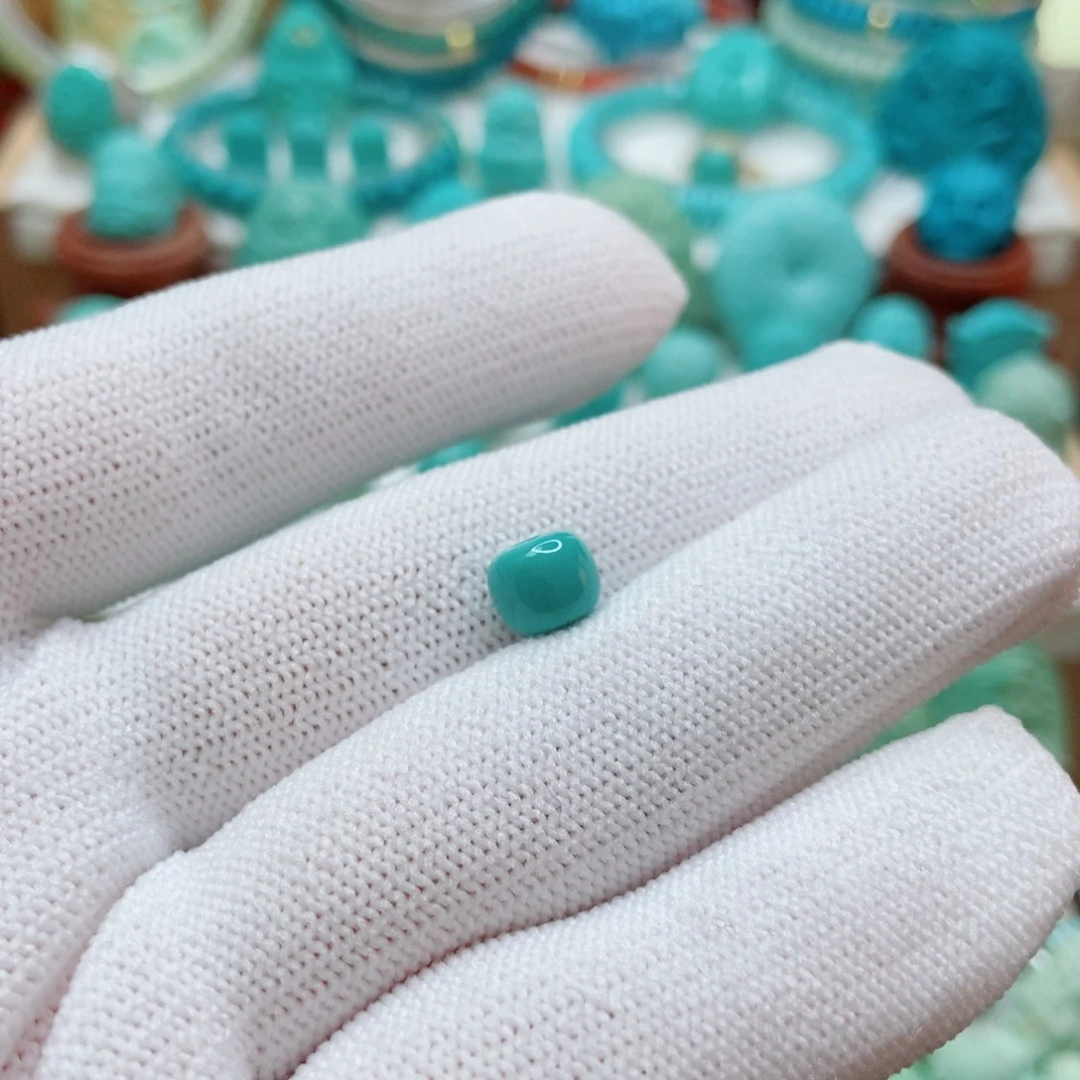 绿松石未镶嵌珠子7mm