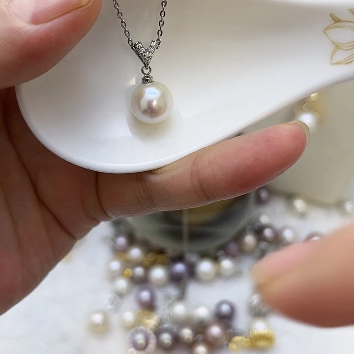 合金白珠银色v扣淡水珍珠