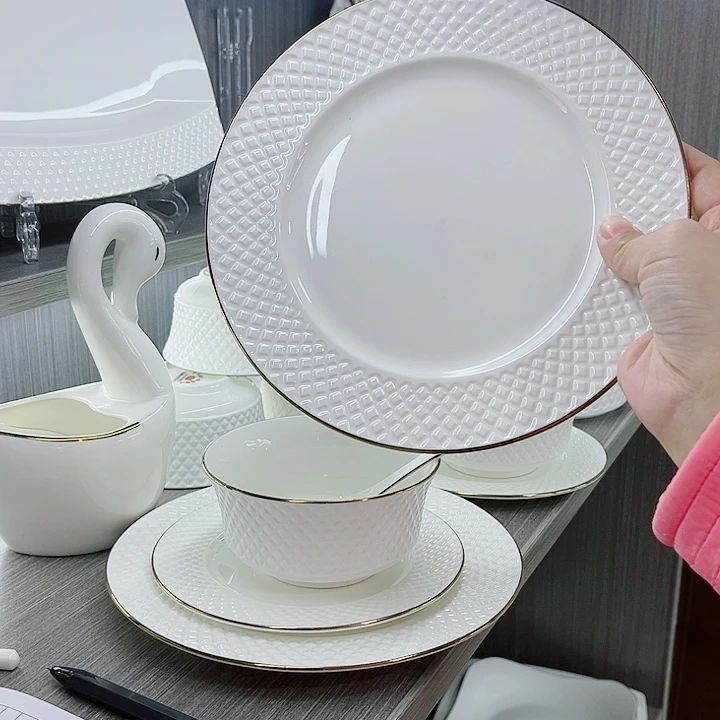 王***森景德镇高端骨瓷8英寸浅盘8个