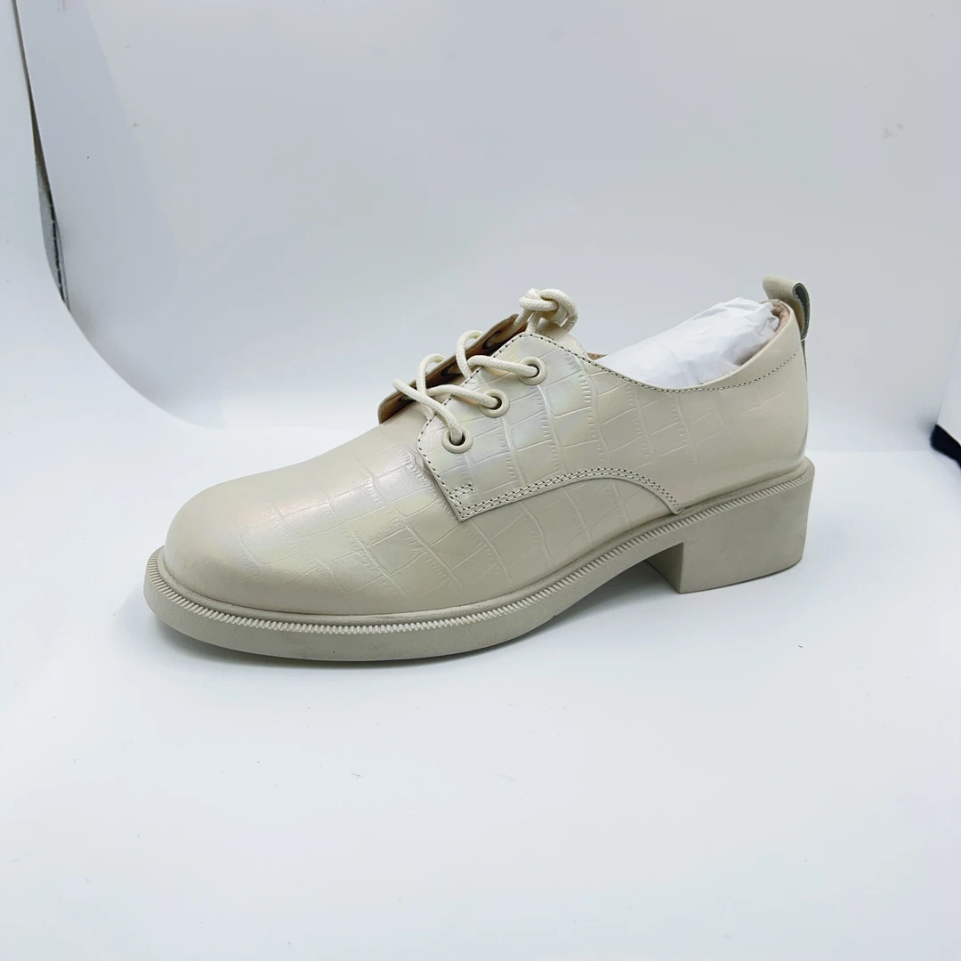 货号A215 鞋码37 孤品 默认微瑕 直播间为准 品牌女款