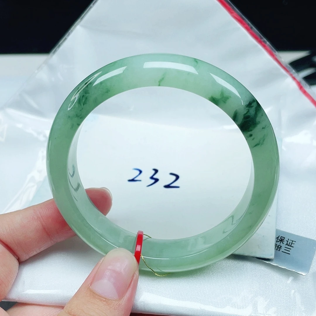 翡翠未镶嵌手镯正圈54