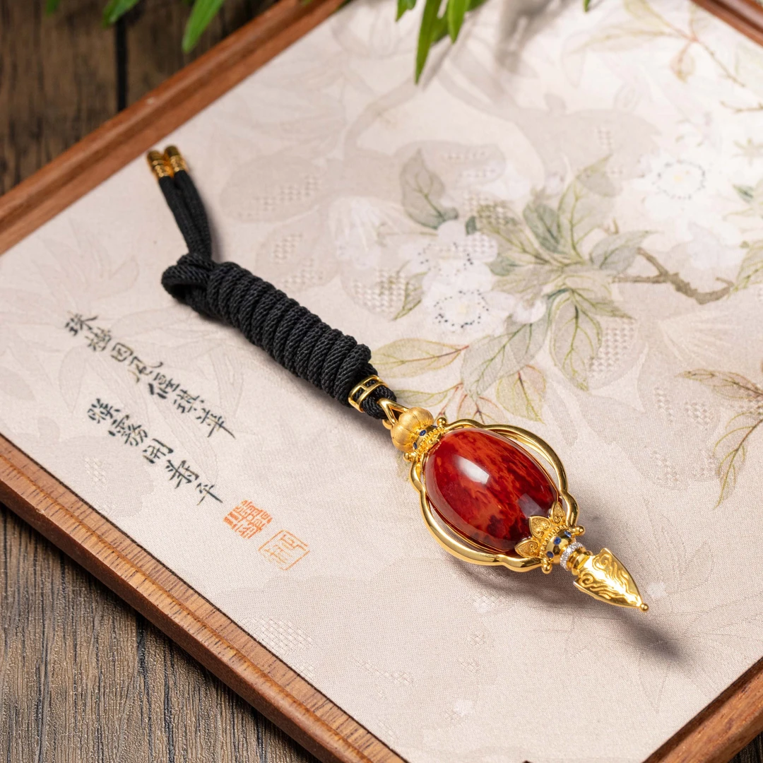 18K金火焰纹南红玛瑙降魔杵吊坠多样性发一#B1591157