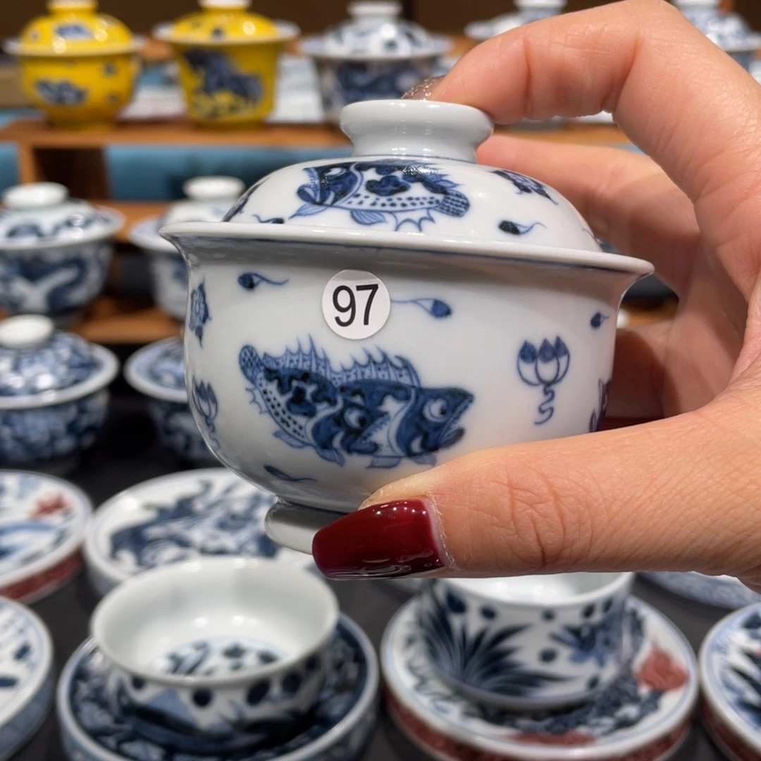 景德镇陶瓷手工制作