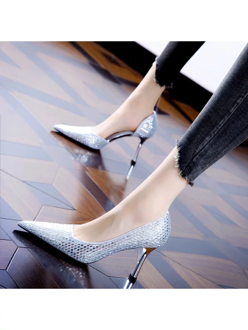 2025新款银色性感宴会配礼服超闪满钻侧空尖头时尚高跟鞋