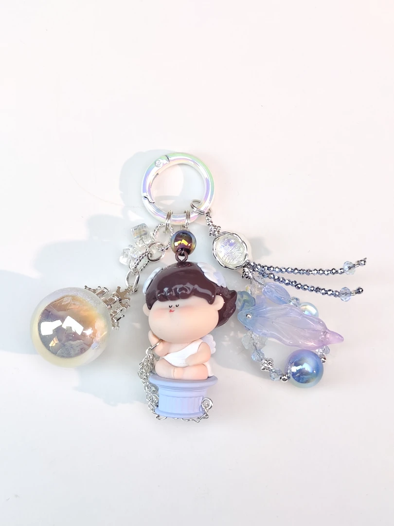 A手作原创萌粒手机链创意短款个性可爱通用提溜