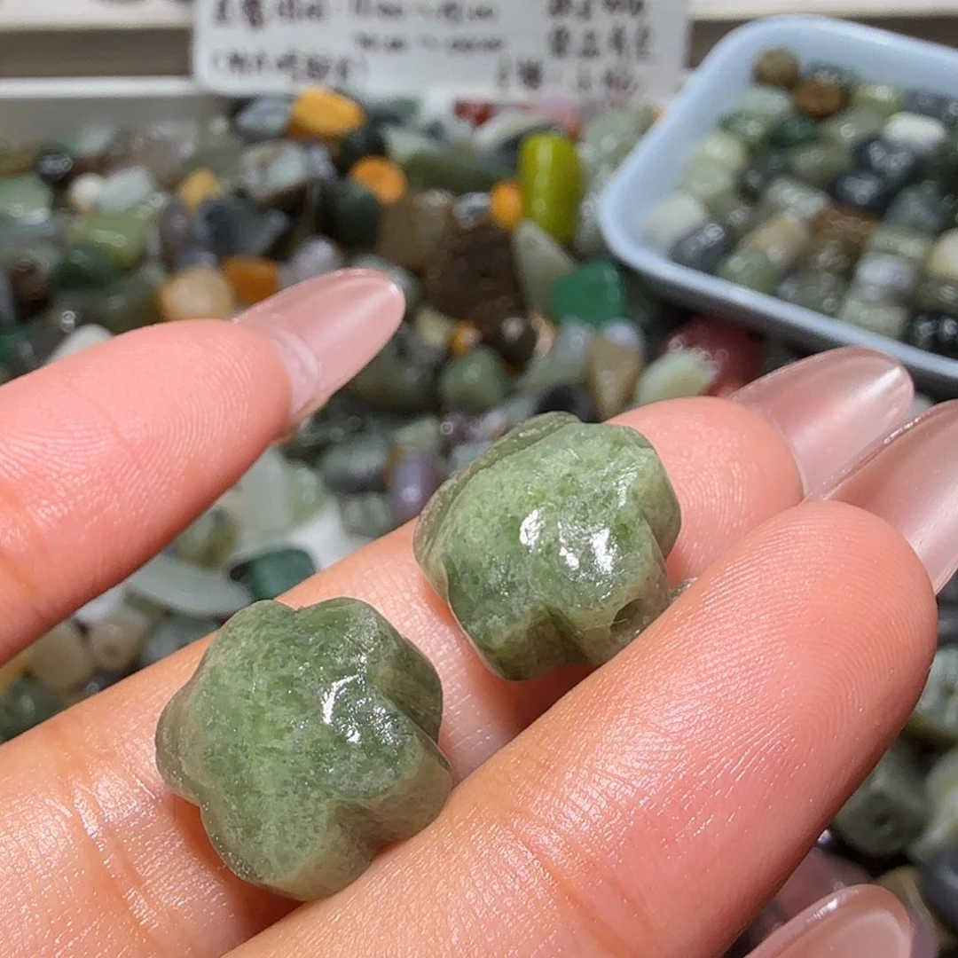 和田玉未镶嵌珠宝奇石