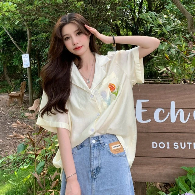 大码胖妹妹刺绣花朵短袖衬衫女夏季设计感法式小众西装领衬衣上衣