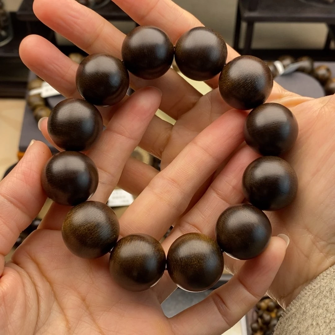 沉香手串(****度越南芽庄白棋2.0