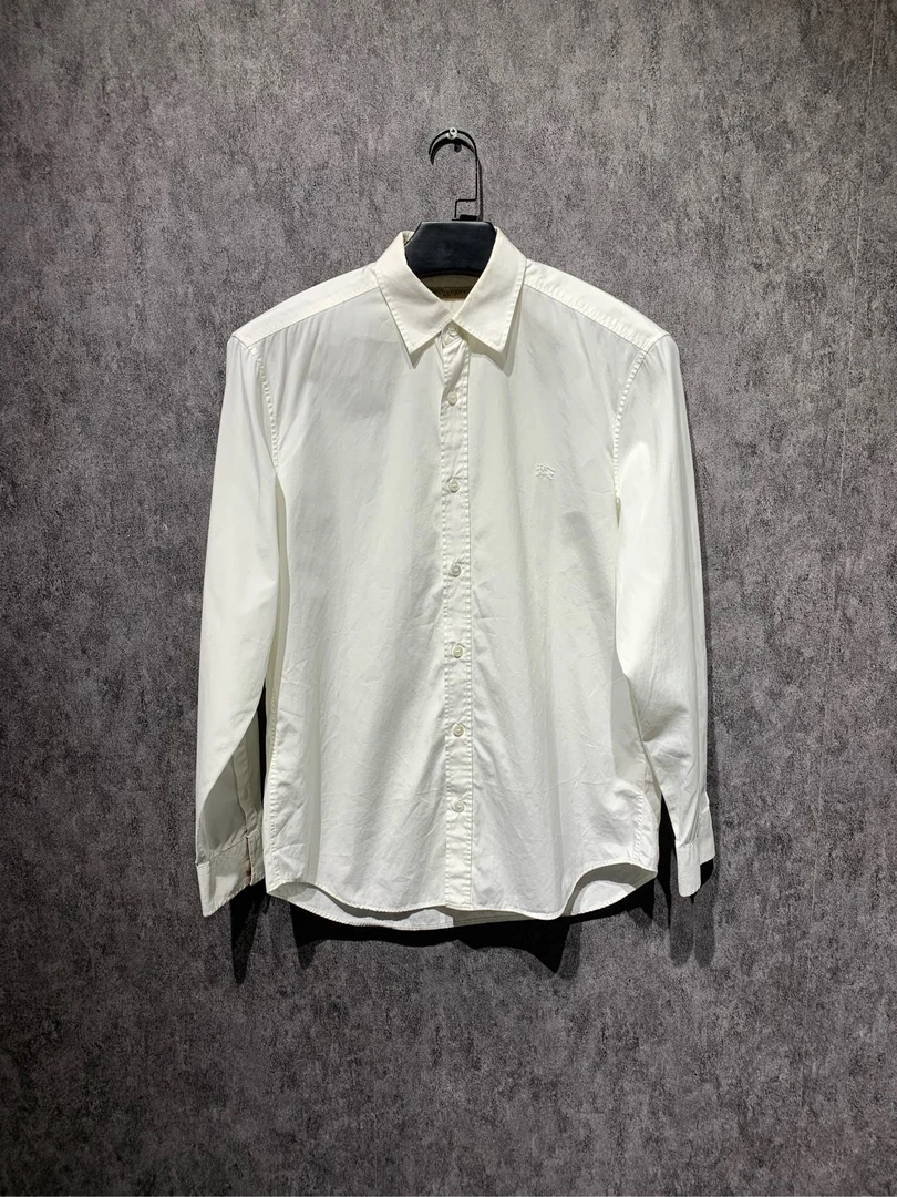 99新  【Burberry】战马衬衫/M码 /Y10429291