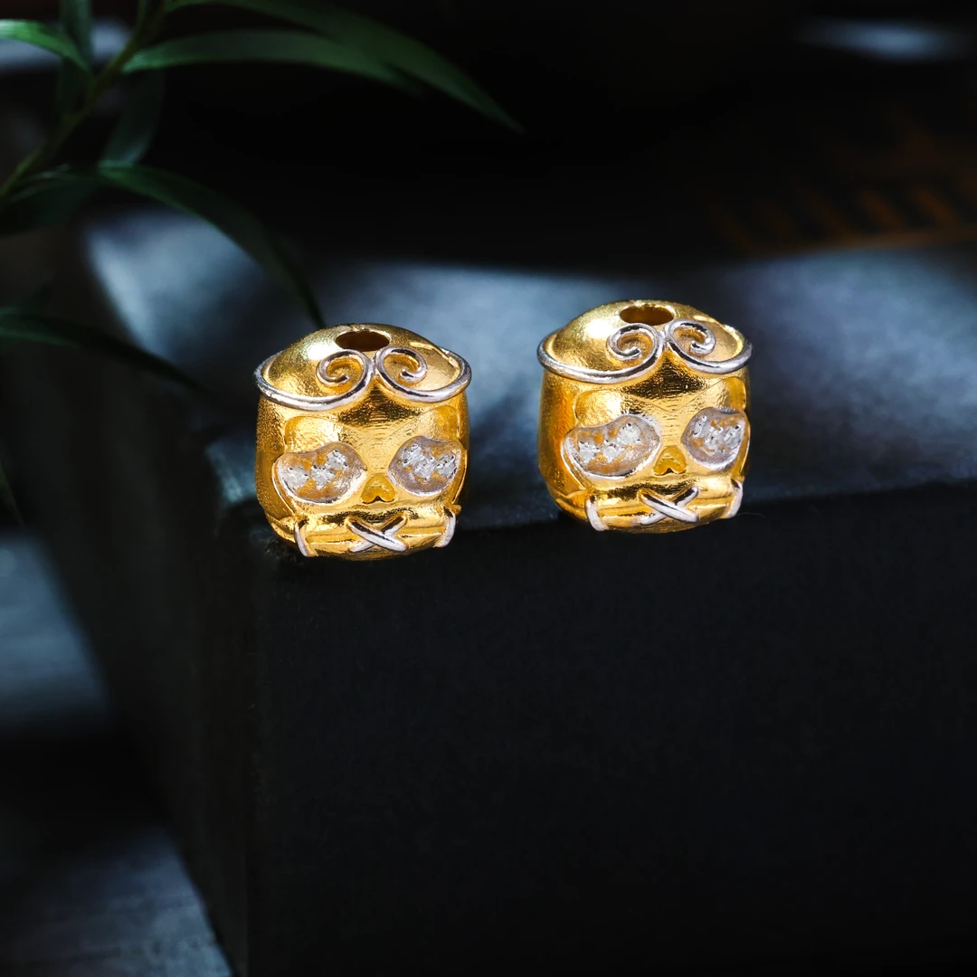 【金豆VIP】18K实心金天然豪镶孙悟空阿呆隔珠天地孔顶珠双色分金V