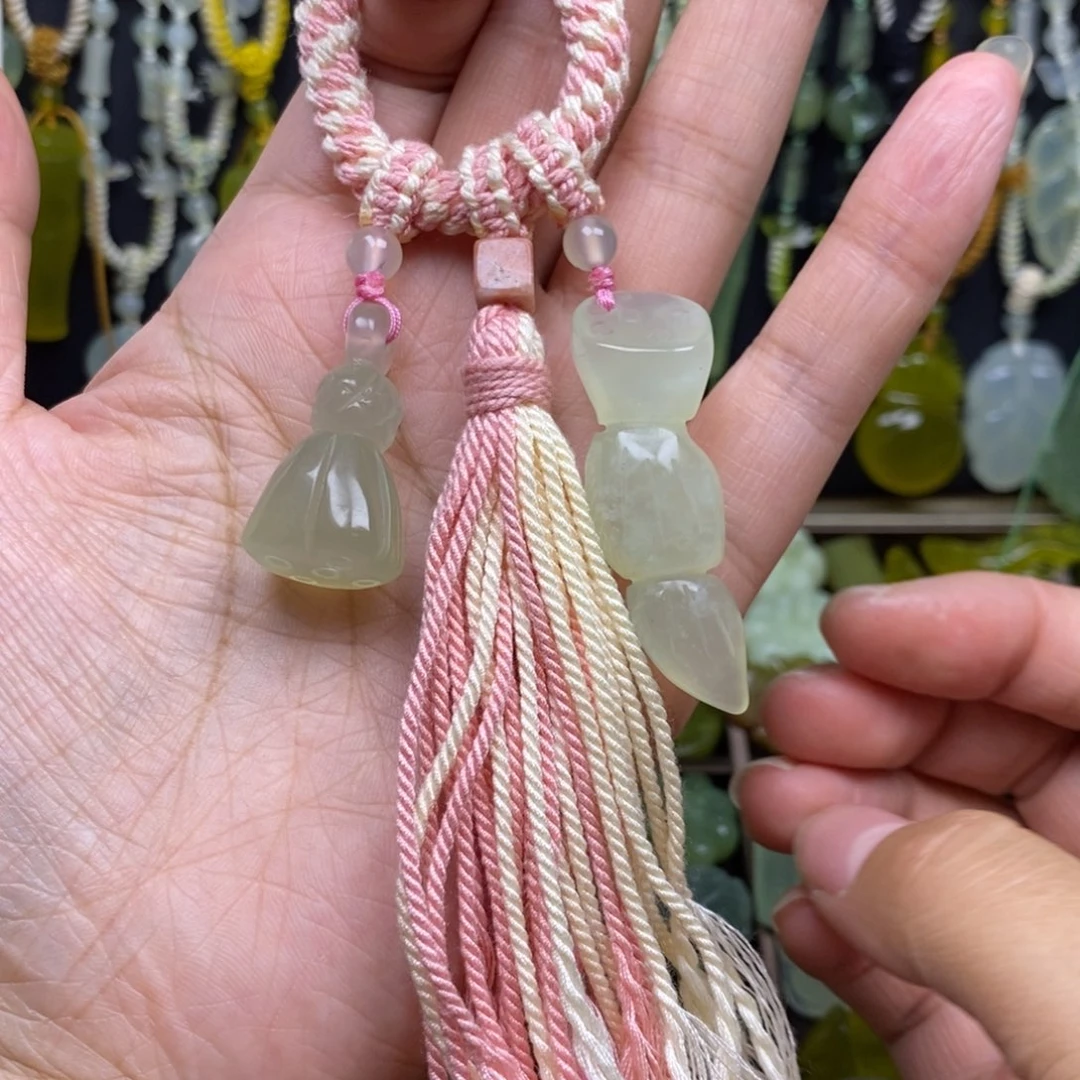 蛇纹石玉未镶嵌岫玉