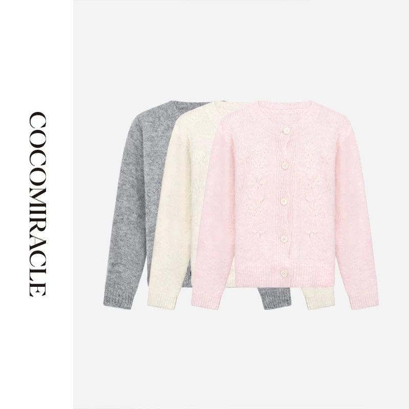 【董小姐】新款百搭花朵刺绣圆领针织开衫W56MY608