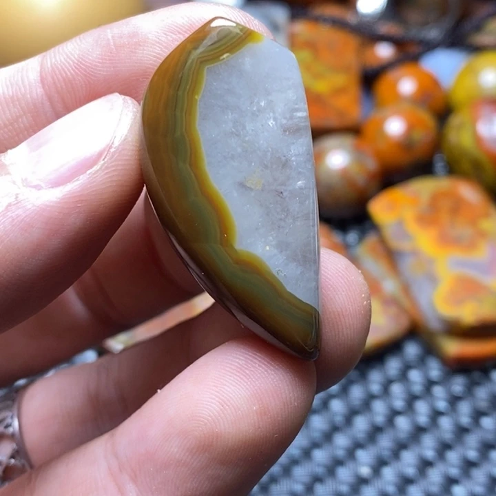 玛瑙/玉髓颈饰未镶嵌