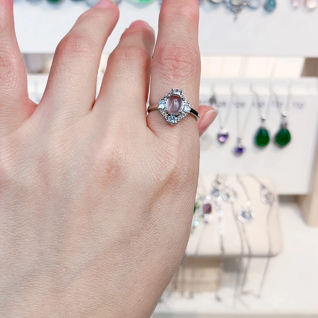 浪***子芙蓉石银S925镶嵌戒指