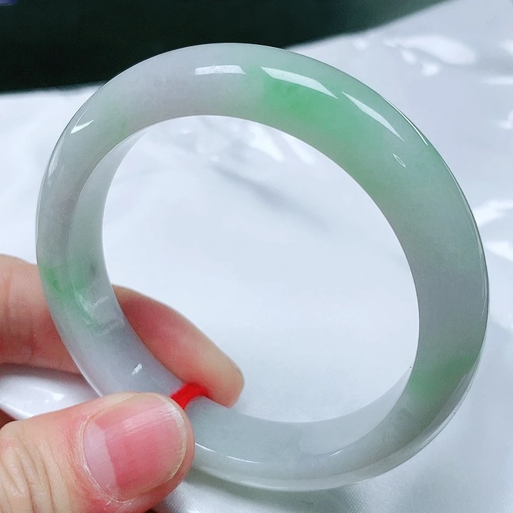 翡翠手镯（圆镯）未镶嵌翡翠手镯 未镶嵌