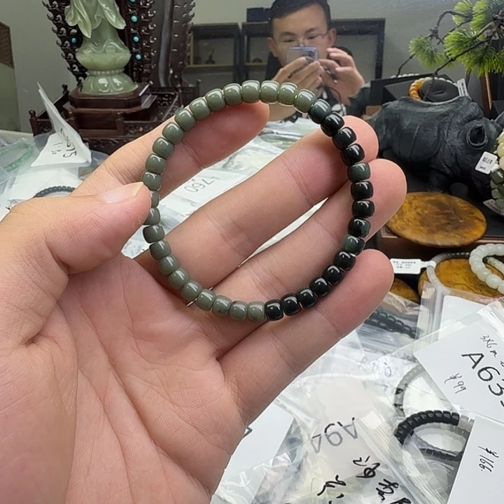 未镶嵌手串和田玉