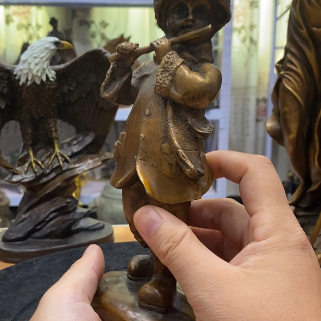 铜雕工艺品，小男孩摆件