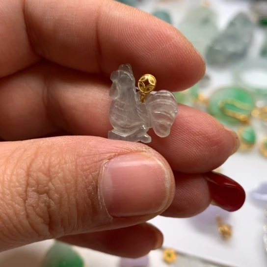 翡翠颈饰18K金镶嵌翡翠