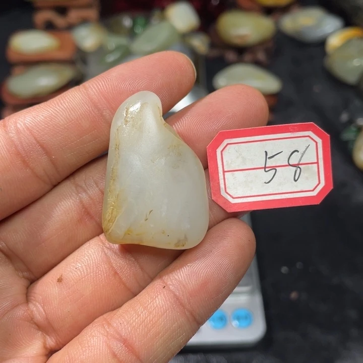 颈饰未镶嵌和田玉58