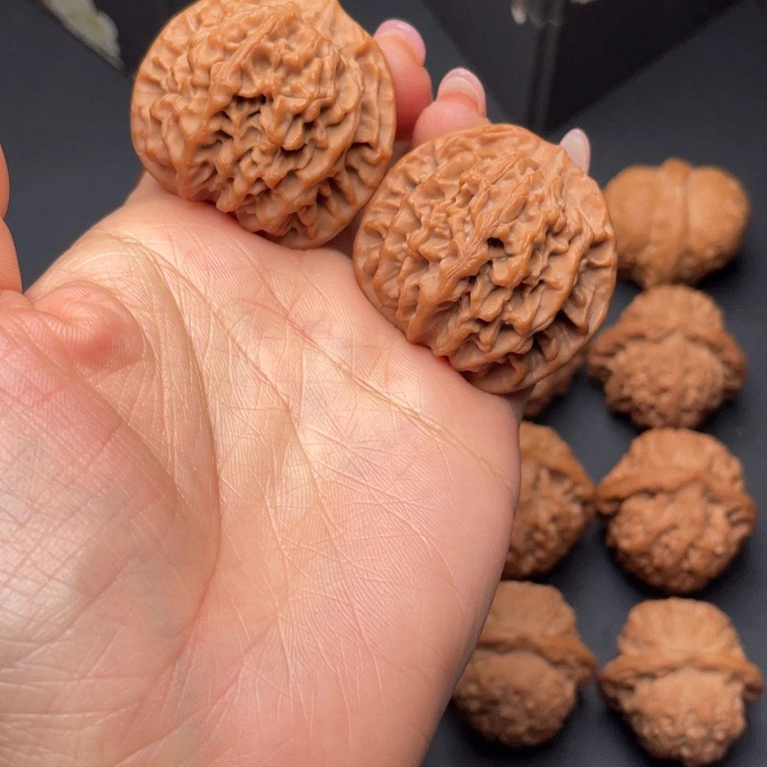 文玩核桃把件39秦闷