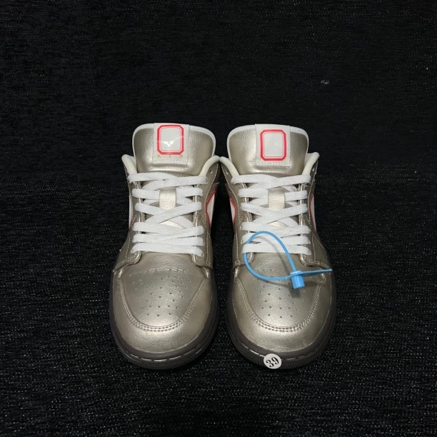 39码 A1 香槟金 休闲鞋