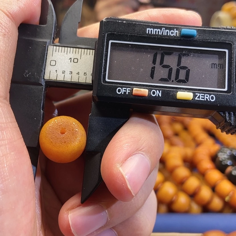 【闪购商品】琥珀未镶嵌珠宝奇石