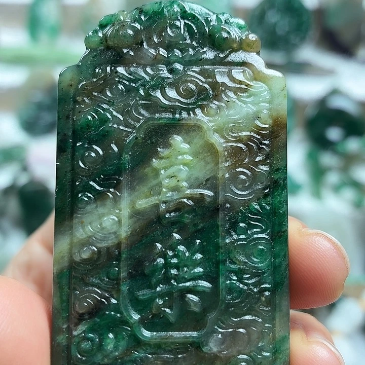 独山玉未镶嵌吊坠