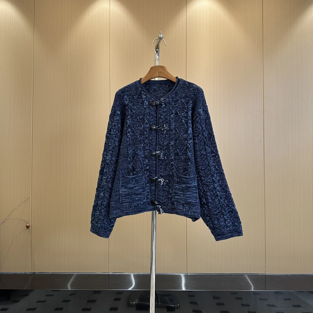 陈邓邓25秋冬新款4*5R复古靛蓝染【重工钩花】百搭厚款针织开衫4077