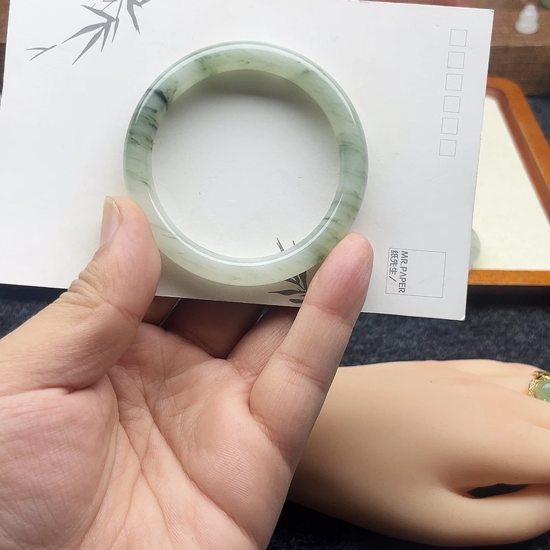 石英质玉未镶嵌手镯34