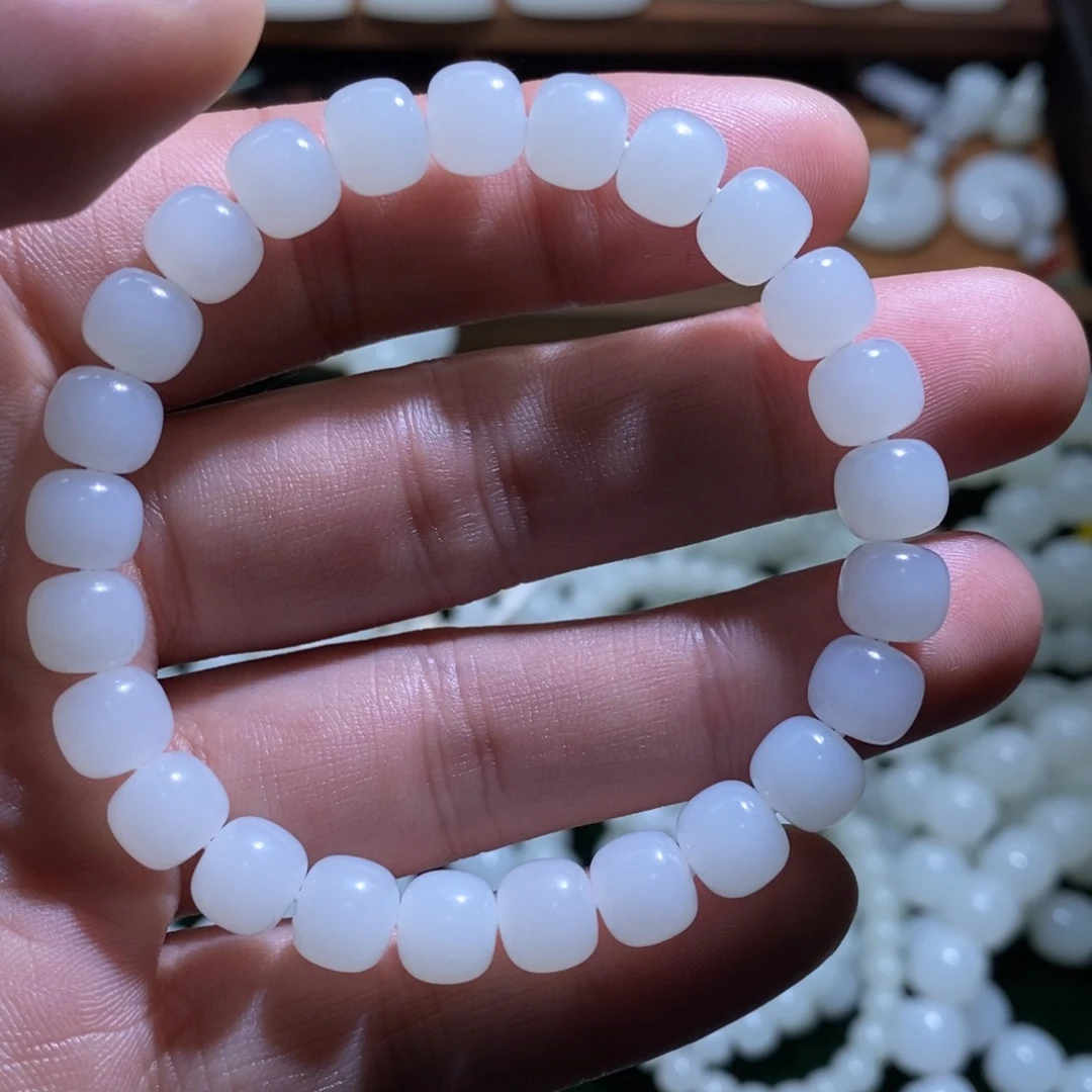 F***e和田玉未镶嵌挂件