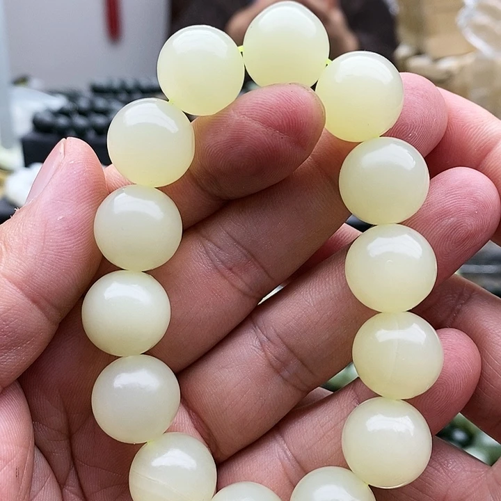 【闪购商品】未镶嵌手链石英质玉16晴水黄