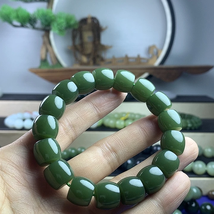 和田玉未镶嵌手串