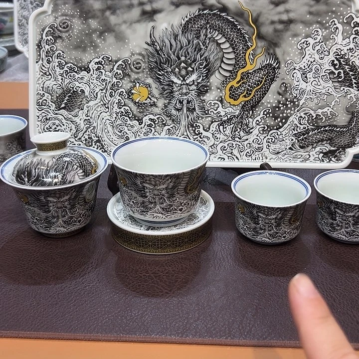 摆件景德镇陶瓷研究所工作期间