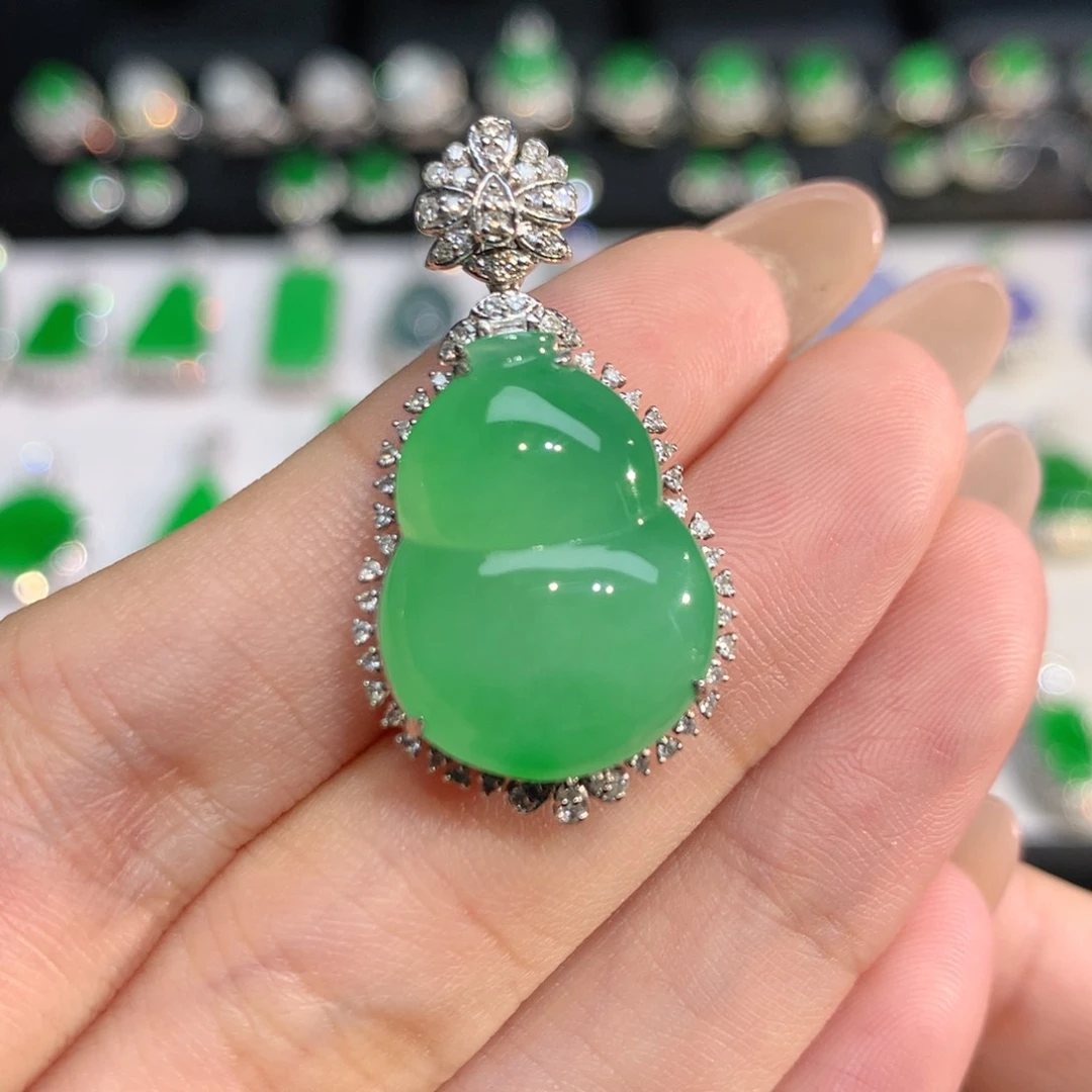 翡翠18K金镶嵌吊坠(不含链)