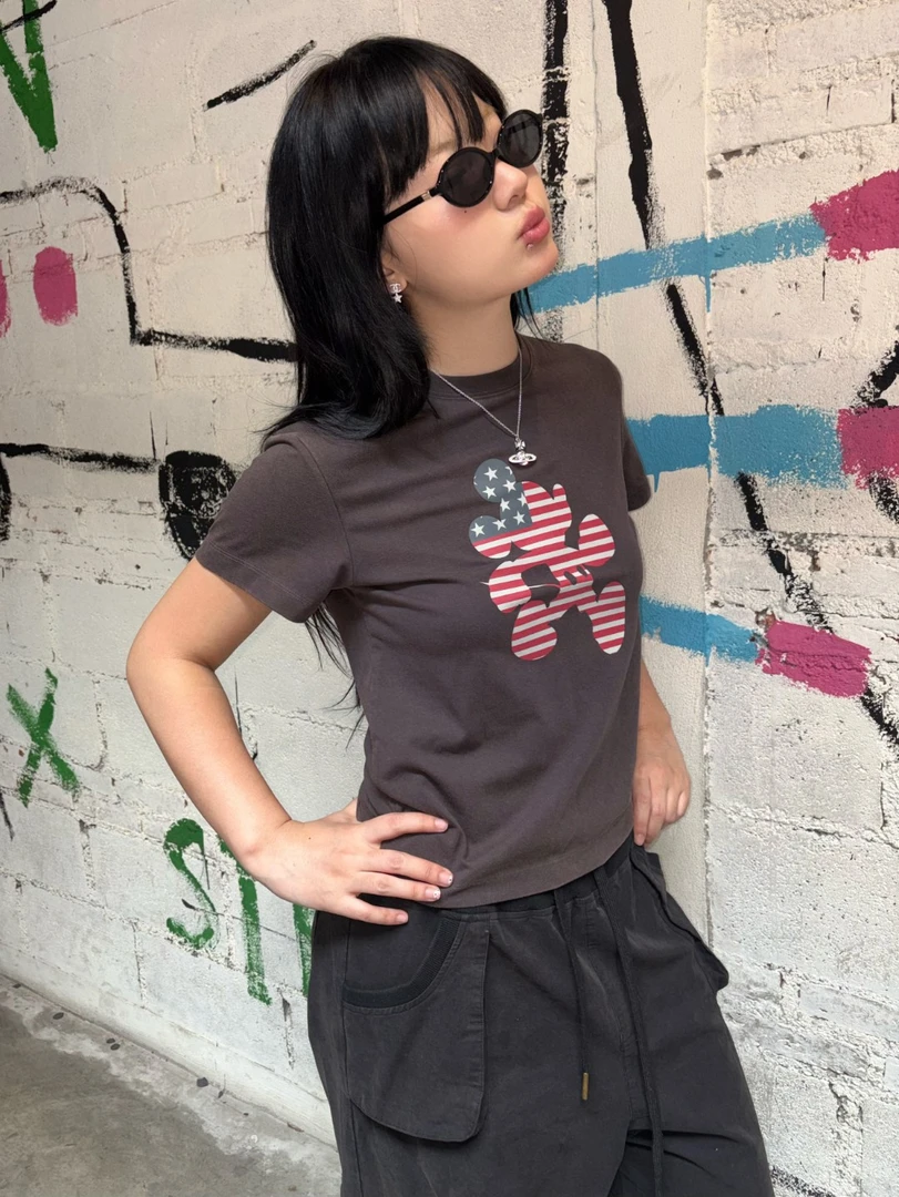 local aliens外星沙龙美式复古[米奇快跑]水洗印花正肩百搭短袖女