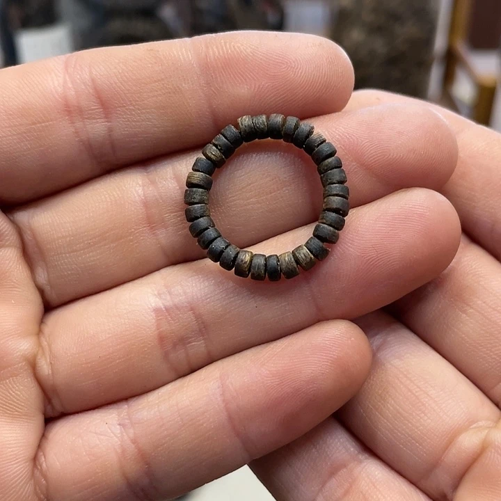 沉香沉香碎屑初*奇楠老料小戒卡4