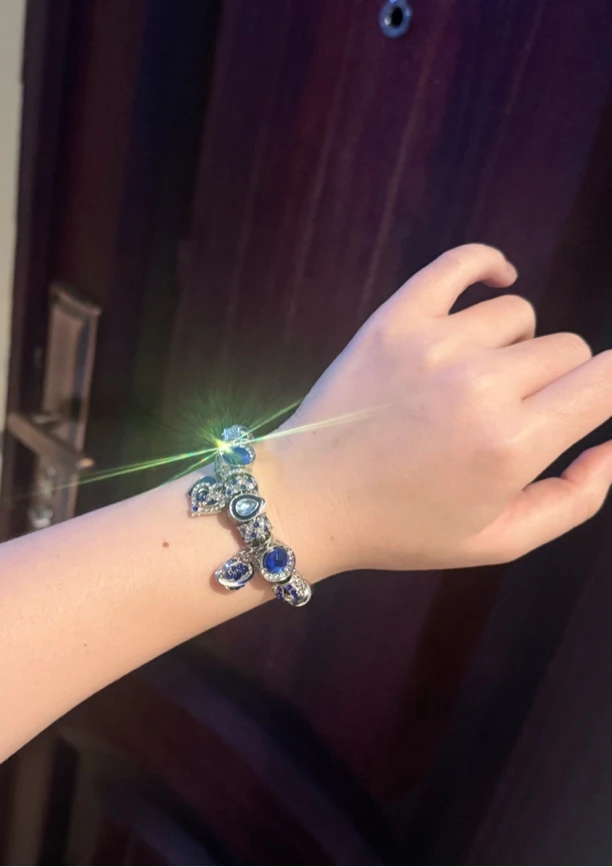 钛钢仿水晶手镯 【甜蜜星球】甜美复古温柔轻奢蓝色手镯百搭日常