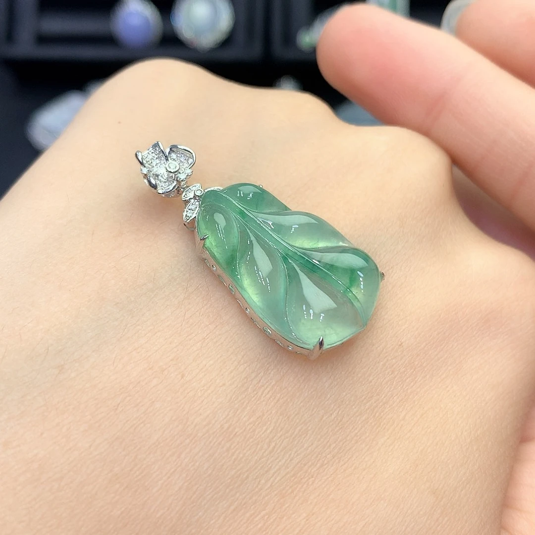翡翠18K金镶嵌吊坠(不含链)