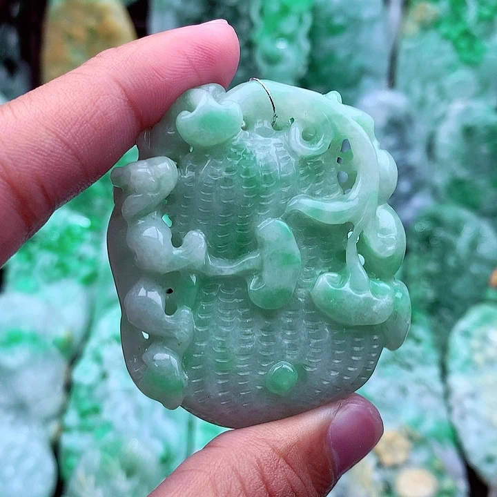 翡翠吊坠(不含链)未镶嵌