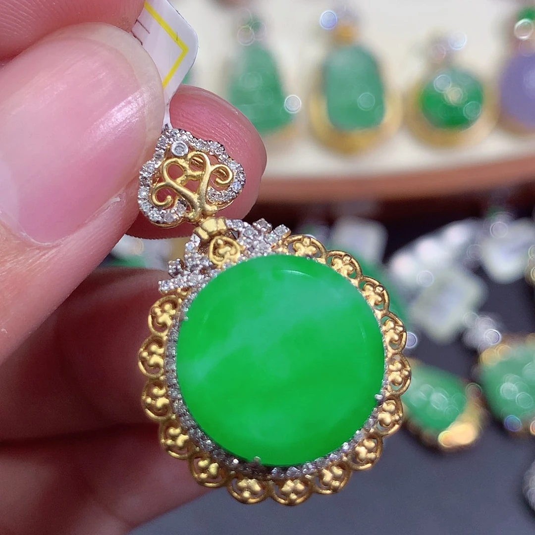 翡翠18K金镶嵌吊坠(不含链)