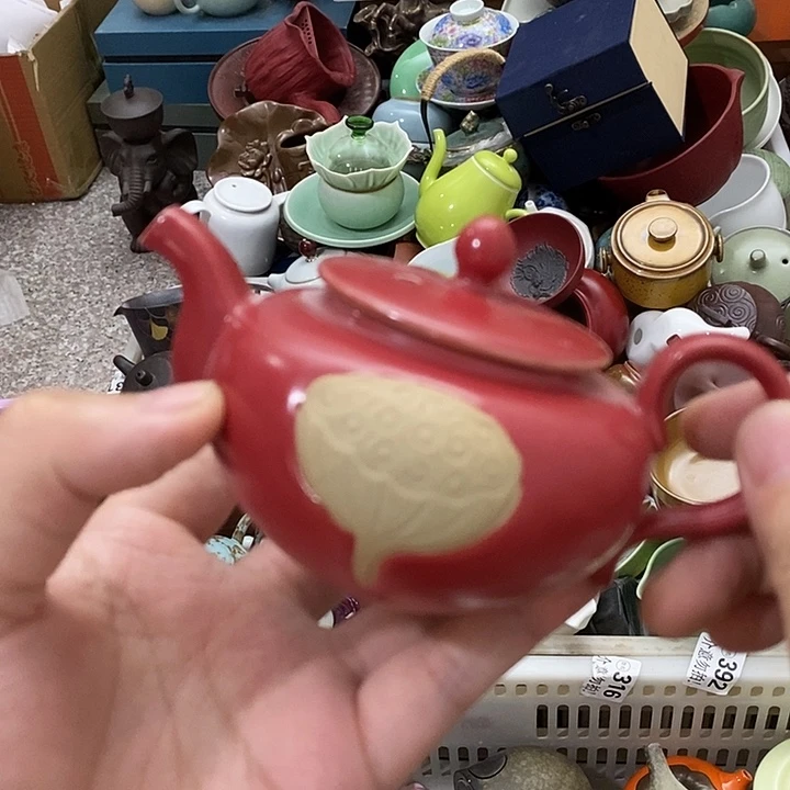 陶瓷艺术品及陶瓷壶壶