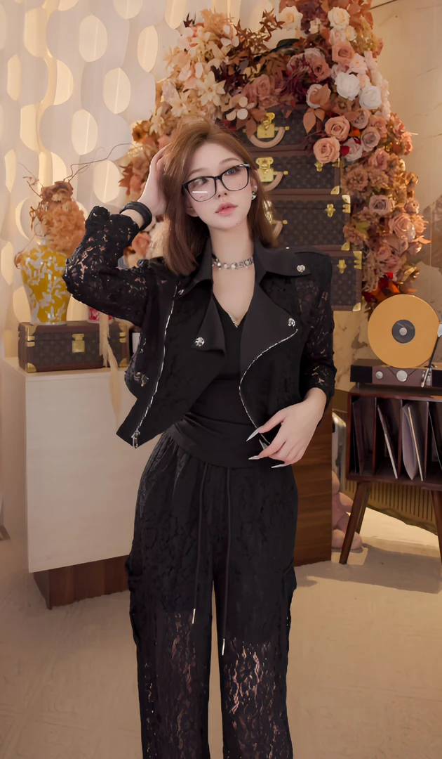 2025夏季新款高级感醋酸短款外套女小众设计蕾丝拼接洋气西服上衣