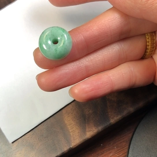 翡翠未镶嵌颈饰缅甸A货，每天下午1点开播