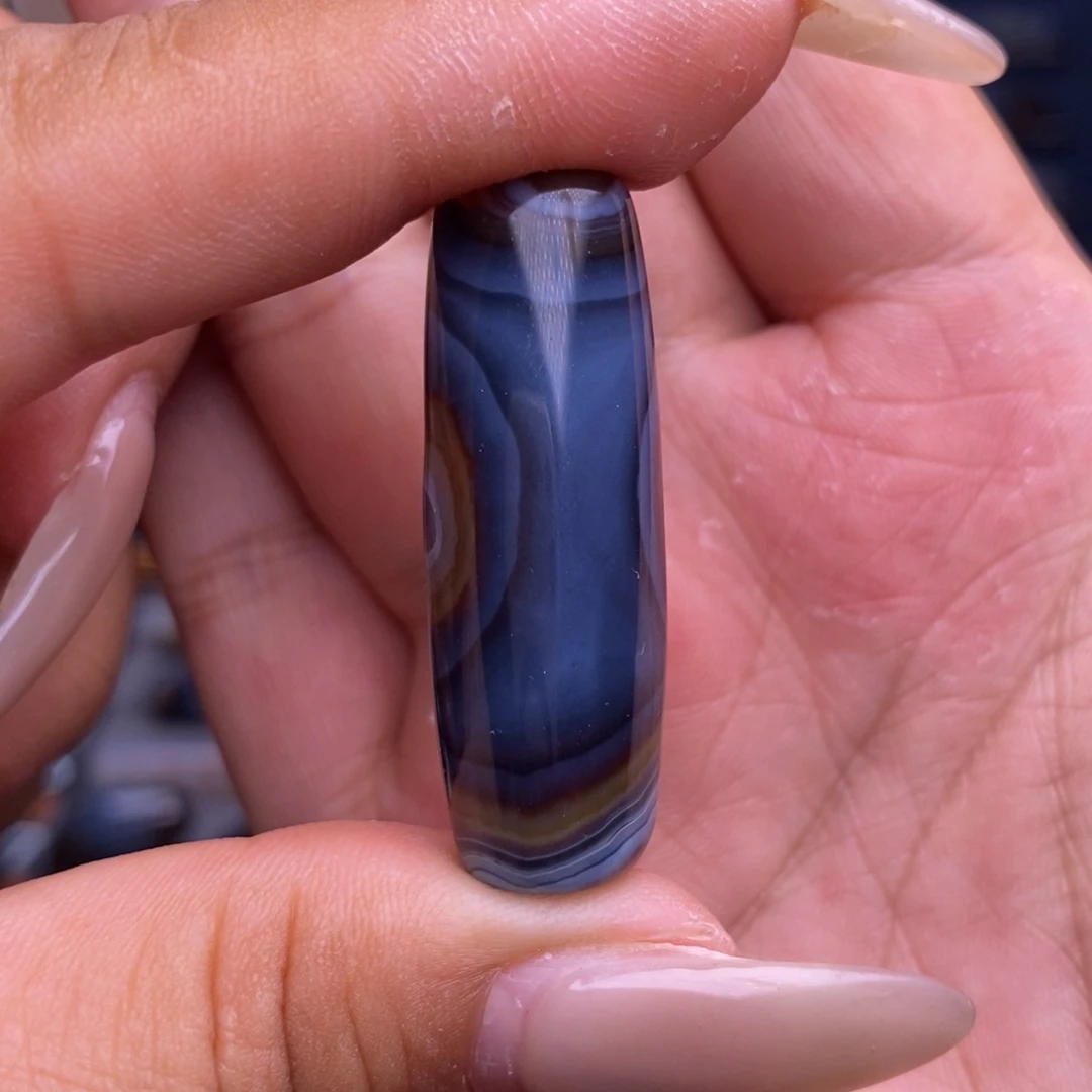 菲****玛瑙/玉髓未镶嵌珠宝半成品