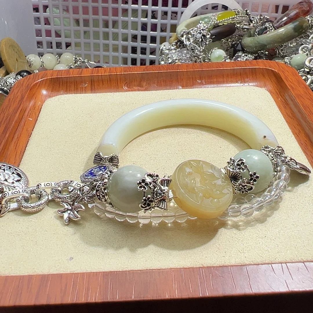 未镶嵌水晶手链水晶手链