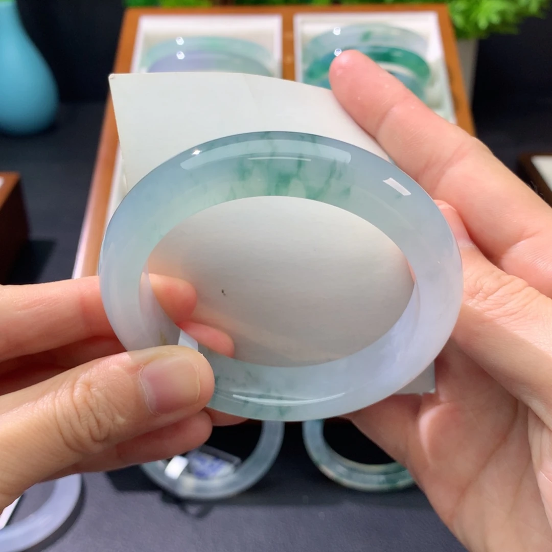 翡翠未镶嵌手镯闪购 12