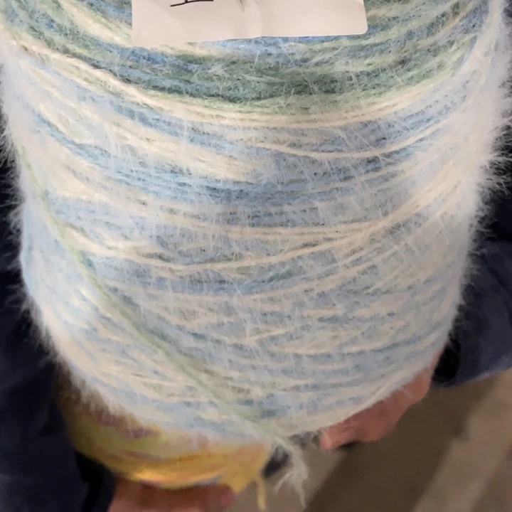 ᥫ****雪宝两斤龙山雨后发两斤