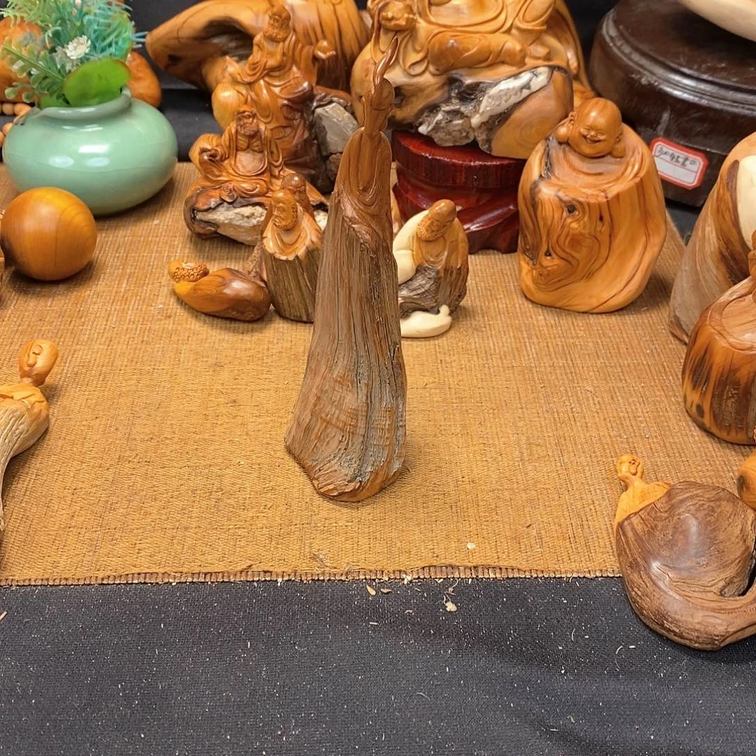 柏木（崖柏）峡***时一物一图