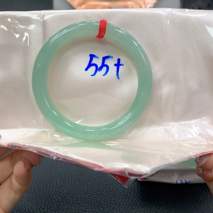 【闪购商品】翡翠手镯未镶嵌丫*翡翠